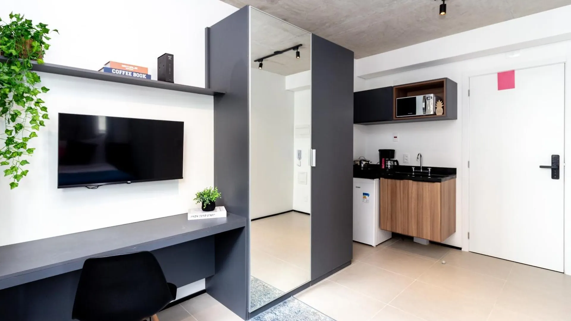 360 Vn Frei Caneca By Housi - Apartamentos Mobiliados Sao Paulo Apartment