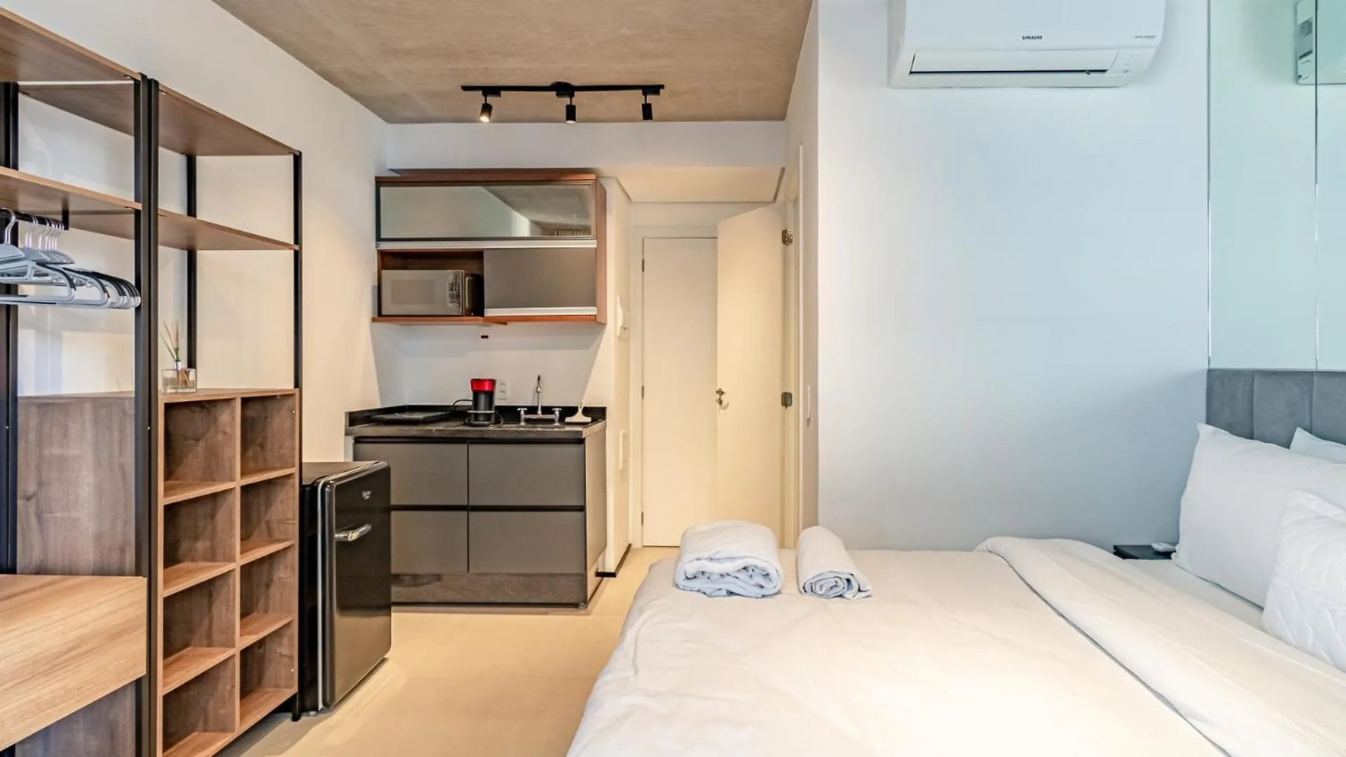 360 Vn Frei Caneca By Housi - Apartamentos Mobiliados Sao Paulo Apartment
