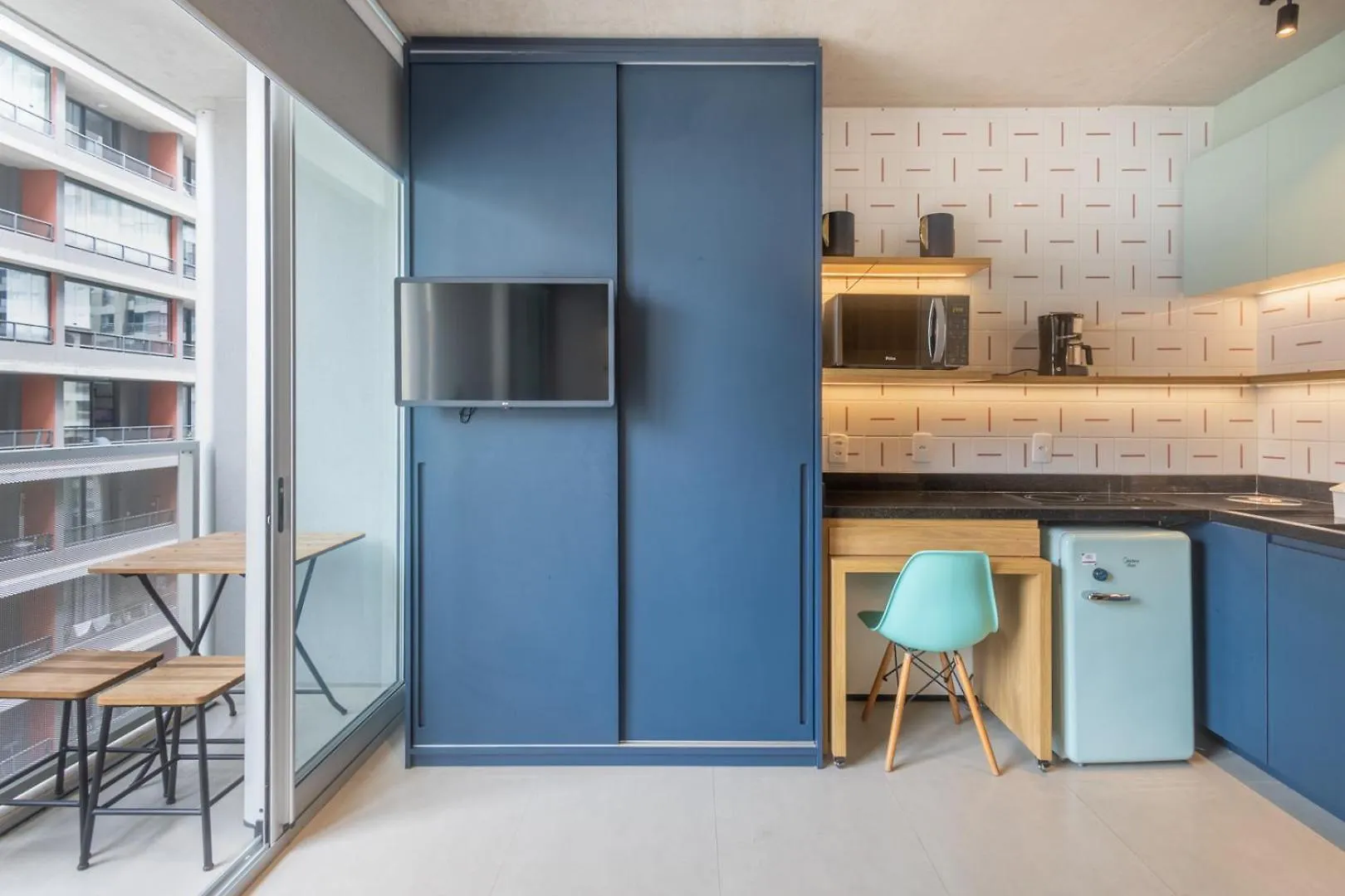 360 Vn Frei Caneca By Housi - Apartamentos Mobiliados サンパウロ アパート